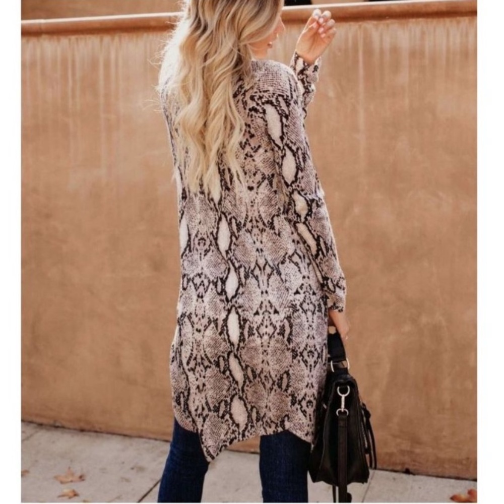 Snakeskin Print Cardigan Duster Sweater (S) - Picture 4 of 10